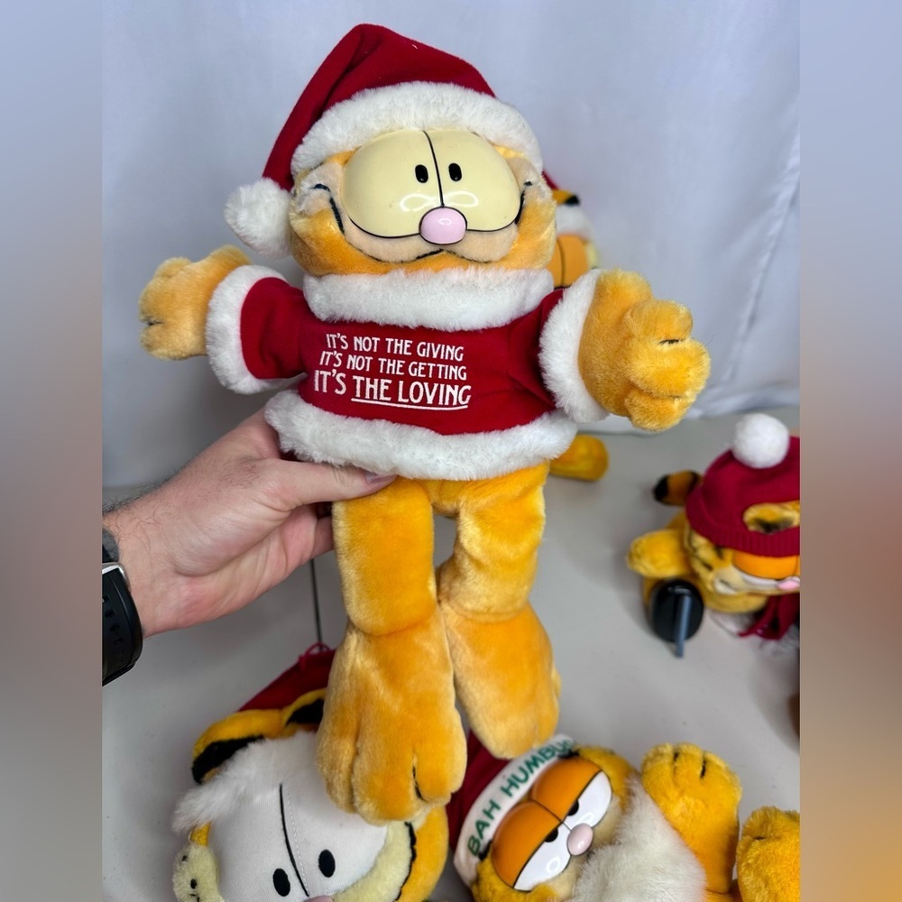Lot of 8 Vintage Garfield Christmas Plush 1978+ Dakin - Picture 5 of 14
